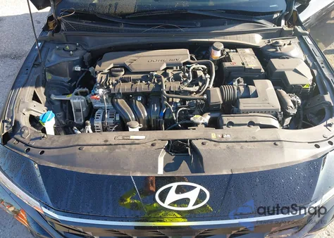 2024 Hyundai Elantra Sel from USA, damaged, VIN KMHLS4DG6RU796860